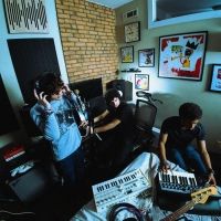 poptropicaslutz! & aldrch Share New Single 'wow!'