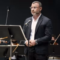 Video & Photos: Liev Schreiber Narrates Orpheus Chamber Orchestra's New Translation…
