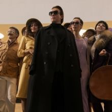 Hoy se estrena HALSTON, la nueva serie de Netflix