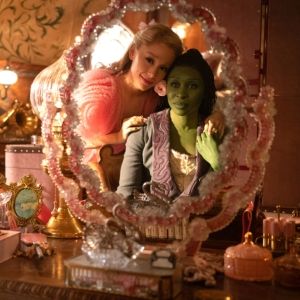 'Popular' Number Features Extended Ending in WICKED Movie