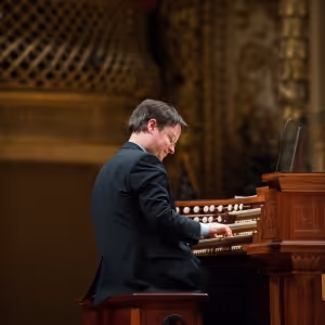 Paul Jacobs Will Perform Messiaen's 'Livre Du Saint-Sacrement' at Elbphilharmonie in…