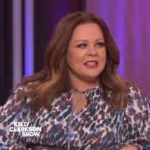 VIDEO: Melissa McCarthy Talks Throwback Photos on THE KELLY CLARKSON SHOW