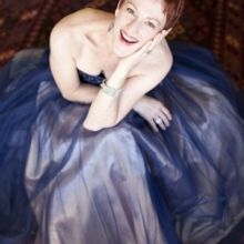 Lisa Vroman Joins Symphony Silicon Valley Chorale For 'Carols In The California'