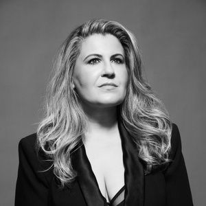 Make ’em Laugh: Romy Teperson’s Distinct Voice As A Comedic Actress