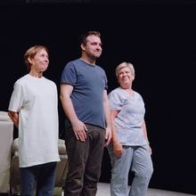 Video: Inside Opening Night of LITTLE BEAR RIDGE ROAD with Laurie Metcalf & More