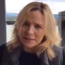 VIDEO: Kim Cattrall Reflects on the Importance of Theatre and Fears For its Future