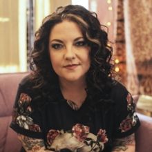 CMT To Present Ashley McBryde With 'Breakout Artist of the Year' Award