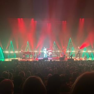 Review: LESLIE ODOM JR. - THE CHRISTMAS TOUR at Fox Cities Performing Arts Center