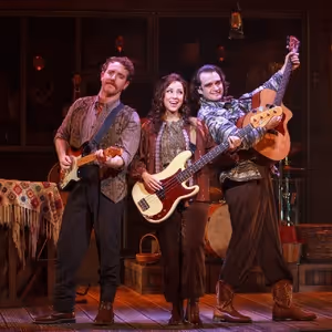 Review: RING OF FIRE at John W. Engeman Theater