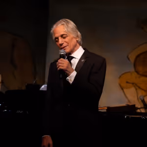 Interview: Tony Danza Celebrates 70 Years of Café Carlyle With SINATRA & STORIES
