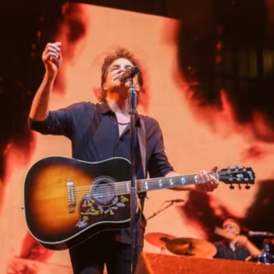 Review: DROPS OF JUPITER: 25 YEARS IN THE ATMOSPHERE at Mystic Lake Amphitheatre