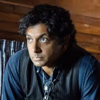 VIDEO: Watch 'A Look Inside' KNOCK AT THE CABIN Featurette Video