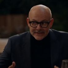 VIDEO: Watch a Clip from THE UNICORN on CBS!