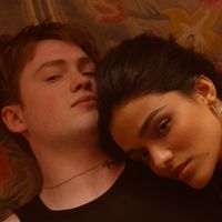 Gabby Beans, Tommy Dorfman & More Will Join Kit Connor and Rachel Zegler in ROMEO +… Video