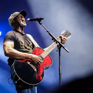 Darius Rucker Bringing 'Songs of Summer Tour' to Las Vegas