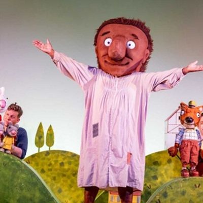 THE SMARTEST GIANT IN TOWN to Return to London's West End This Christmas