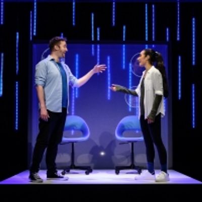 BWW Review: PUBLIC DOMAIN, Vaudeville Theatre