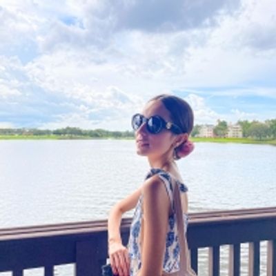 Student Blog: Sparkly August.