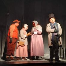Review: Teto Maranatha's Production of A Christmas Carol Melts Hearts