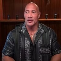 VIDEO: Kelly Clarkson Invites Dwayne Johnson to Sing a Country Duet Video