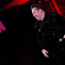 Review: Macon Prickett Has 54 Below HIS OWN WAY!