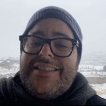 VIDEO: Watch FROZEN's Josh Gad Tribute the 'Original Snowman'