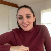 VIDEO: Lauren Patten Sings 'Let It Be' for Geffen Stayhouse Video