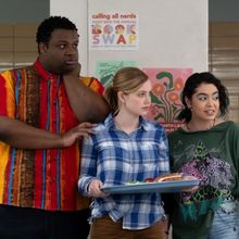 MEAN GIRLS Gets $3.3 Million Opening; Projected to Dominate Weekend Box Office