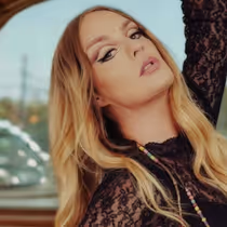 DARLING NIKKI Releases Debut EP HIPPIE SOUL, Single 'Stay'