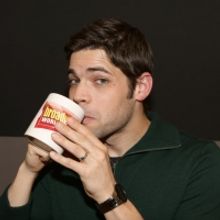 Wake Up With BWW 11/20: Sneak Peek at Eva Noblezada's Birdland Concert, and More!