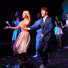 Review: FOOTLOOSE THE MUSICAL at Murry's Dinner Playhouse in Little Rock