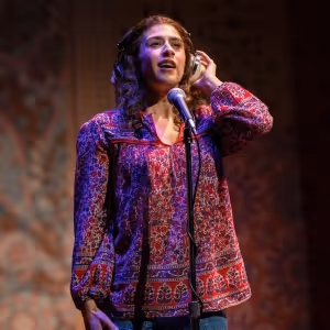 Photos & Video: BEAUTIFUL: THE CAROLE KING MUSICAL at Drury Lane Theatre