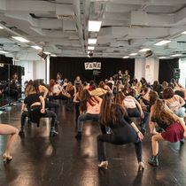 PHOTOS: Comienzan las audiciones de SIX en Madrid