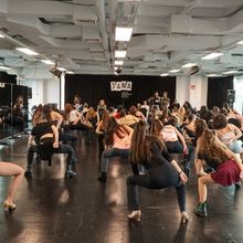 PHOTOS: Comienzan las audiciones de SIX en Madrid