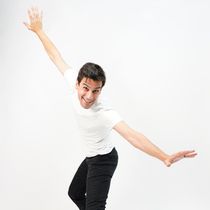 Adam Biner Returns To Winter Park Playhouse With New Solo Cabaret BACK TO THE BASICS