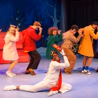 BWW Review: A CHARLIE BROWN CHRISTMAS Opens at the Coterie Theatre