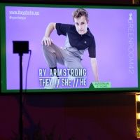 BWW Review: Ry Armstrong Conveys The Gender Queer Aesthetic With A Few Friends, Some…