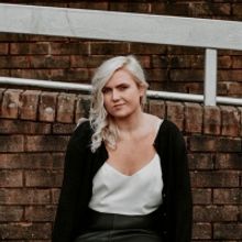 Eleri Angharad Releases New Single 'Delete It'