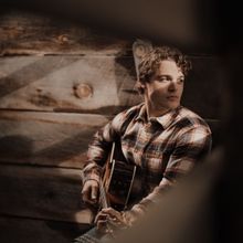 Max McNown Releases Single 'Fishing Line' Ahead of New Album