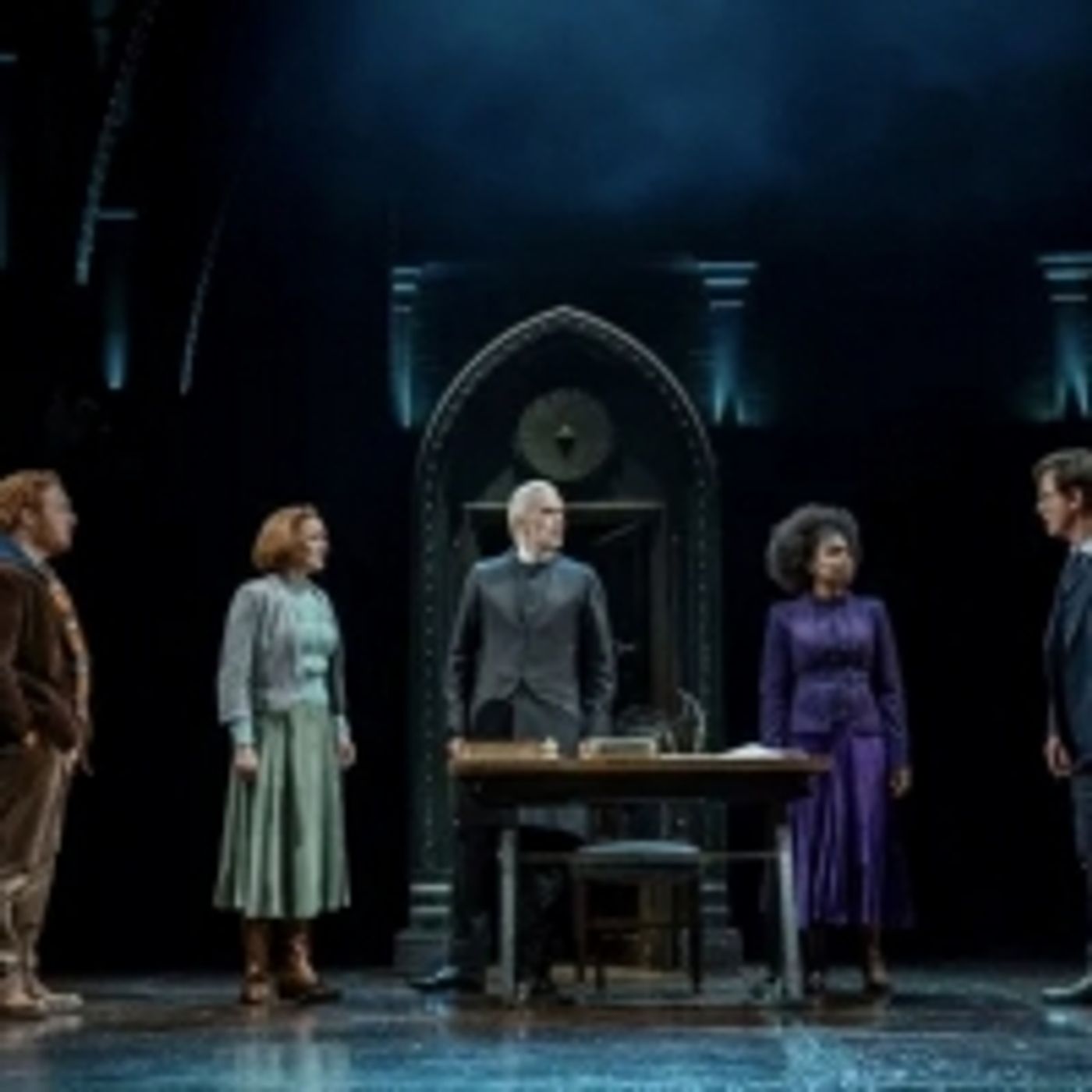 Wake Up With BWW 8/11: HAMILTON Cast Members Will Reunite For HAM4CHANGE, and More!  Image