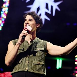 Photos: Inside the 2025 iHeartRadio Jingle Ball with Darren Criss & More