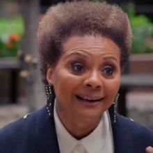 VIDEO: CBS Sunday Morning Profiles Stage and Screen Star Leslie Uggams