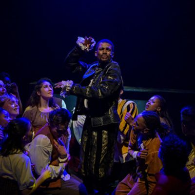 Review: SOMETHING ROTTEN! at Artscape Theatre is a laugh a minute