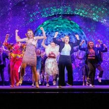 Review: THE PROM at White Theatre