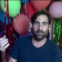 VIDEO: Jason Schwartzman Talks About Looking Busy on THE LATE LATE SHOW