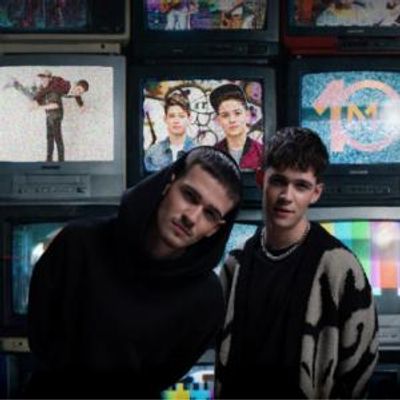 Max & Harvey Release 'FRACTURED,' Set 'IN A DECADE' UK Tour for Oct. 26