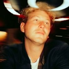 HARRY MARSHALL Launches New Era With Alt-Pop Anthem 'JE T'ADORE'