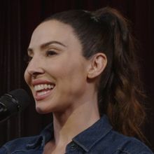 Whitney Cummings' 6th Stand-Up Special to Premiere on OnlyFans
