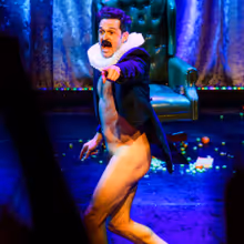 Exclusive: What’s It Like Performing an Entire Show Completely Naked? GARRY STARR E