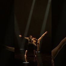 Video: Orlando pas de Deux in WOOLF WORKS at The Royal Ballet